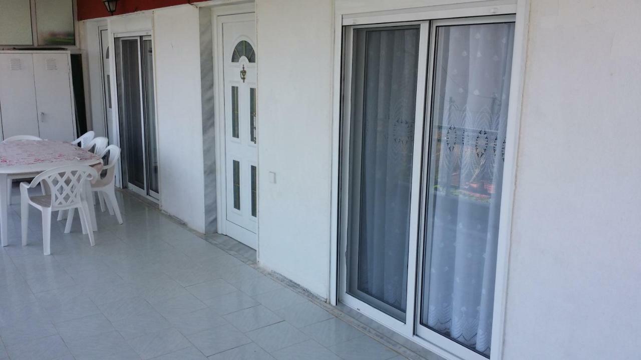 Grigorios Apartments Nea Vrasna Ngoại thất bức ảnh